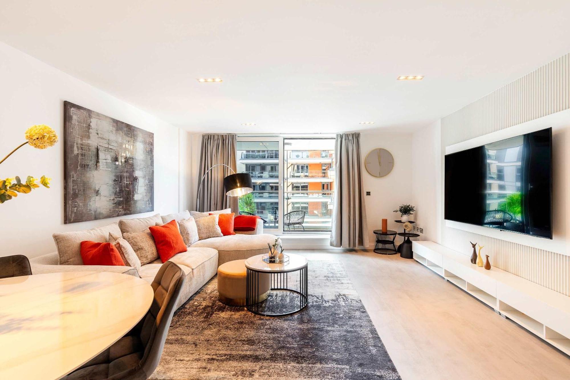 Italian Elegance In Riverside Battersea Appartamento *