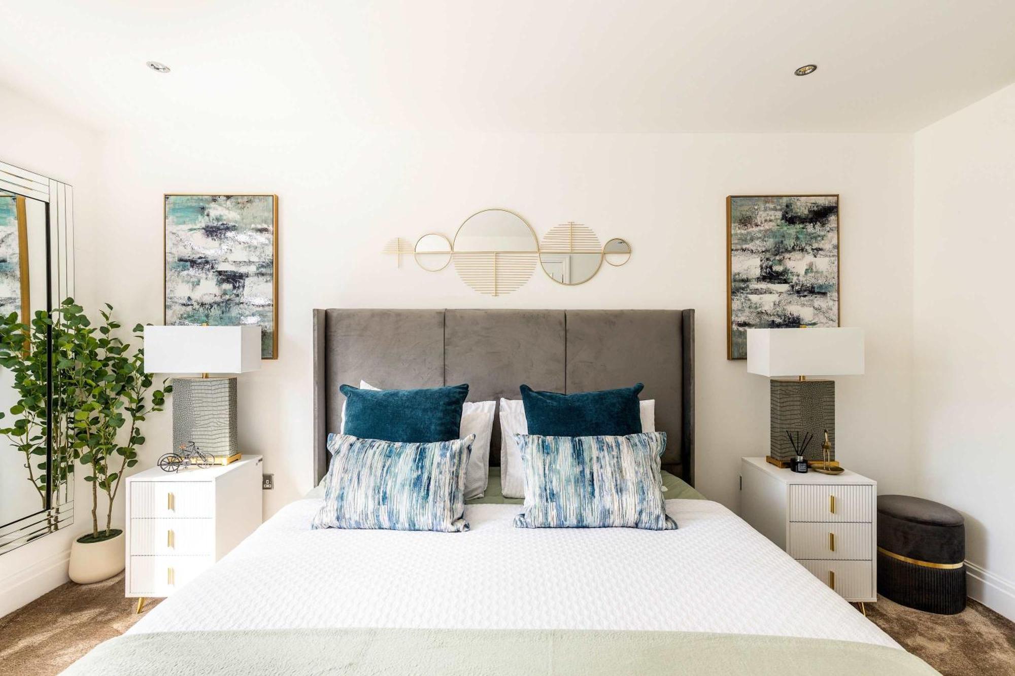 Apartament Italian Elegance In Riverside Battersea